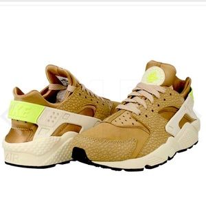 NIKE AIR HUARACHE RUN PR sneakers size 11 shoe
